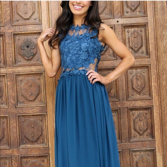 NWOT! Maxi Dress - Picture 5 of 6